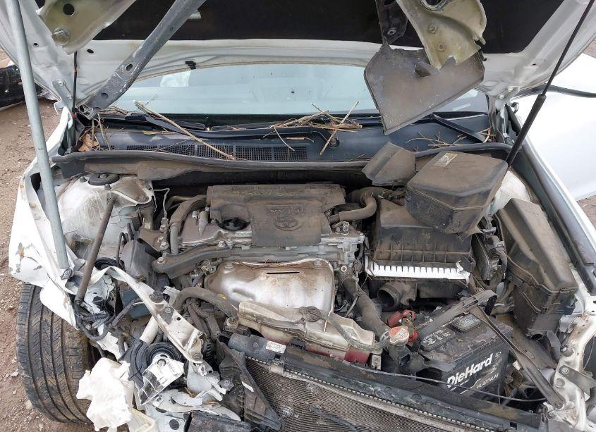 Photo 10 of 2016 Toyota Camry SE (VIN 4T1BF1FK4GU511215)