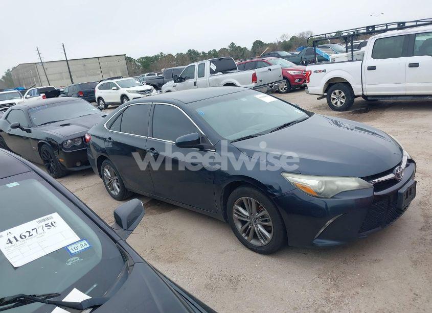 Photo 13 of 2016 Toyota Camry SE (VIN 4T1BF1FK4GU511344)