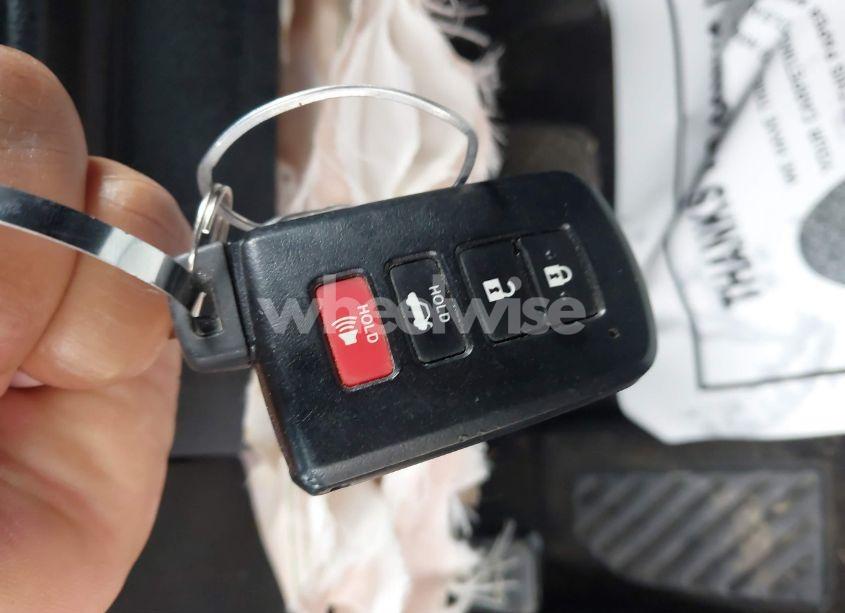 Photo 11 of 2016 Toyota Camry XSE (VIN 4T1BF1FK4GU521288)