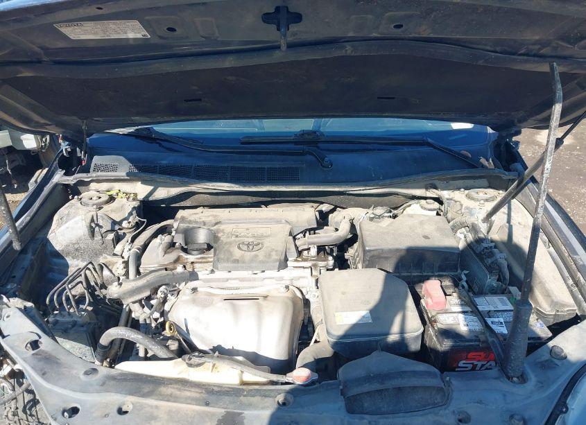 Photo 10 of 2016 Toyota Camry SE (VIN 4T1BF1FK4GU525552)