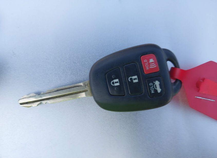 Photo 11 of 2016 Toyota Camry SE (VIN 4T1BF1FK4GU525552)