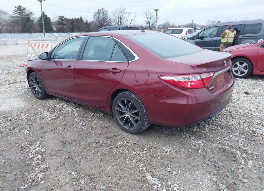 Photo 3 of 2016 Toyota Camry XSE (VIN 4T1BF1FK4GU562956)