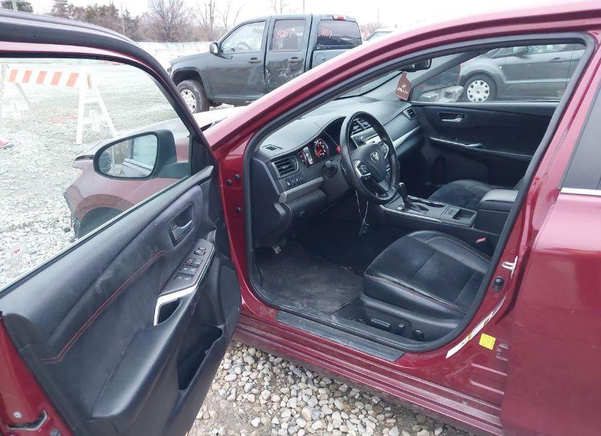 Photo 5 of 2016 Toyota Camry XSE (VIN 4T1BF1FK4GU562956)