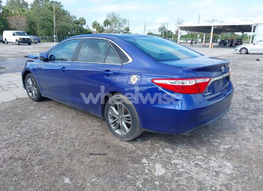 Photo 3 of 2016 Toyota Camry SE (VIN 4T1BF1FK4GU583189)
