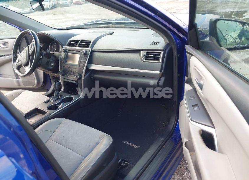 Photo 5 of 2016 Toyota Camry SE (VIN 4T1BF1FK4GU583189)