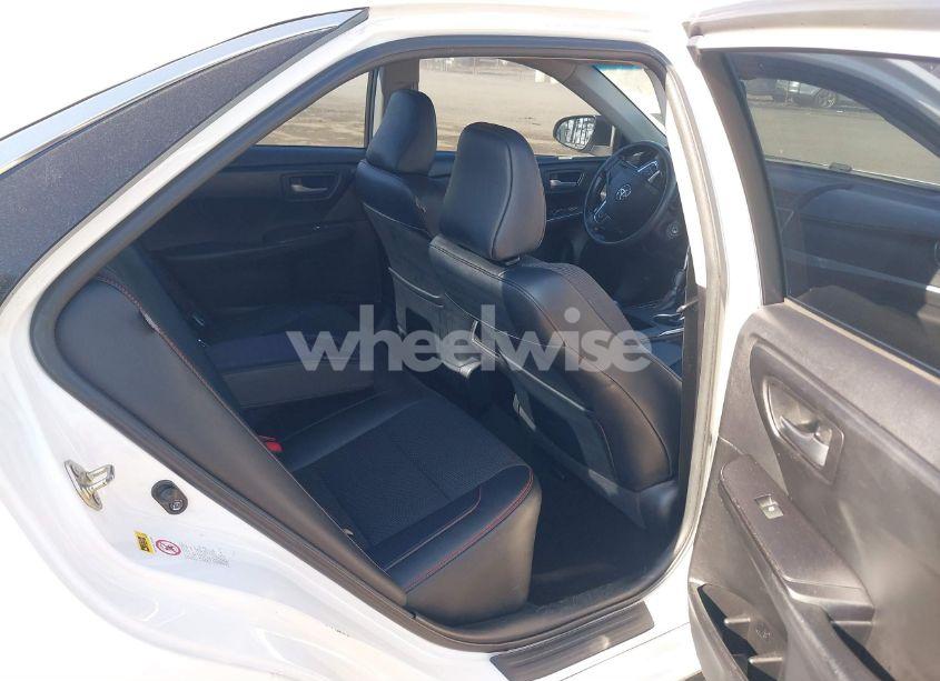 Photo 8 of 2016 Toyota Camry SE (VIN 4T1BF1FK4GU589557)