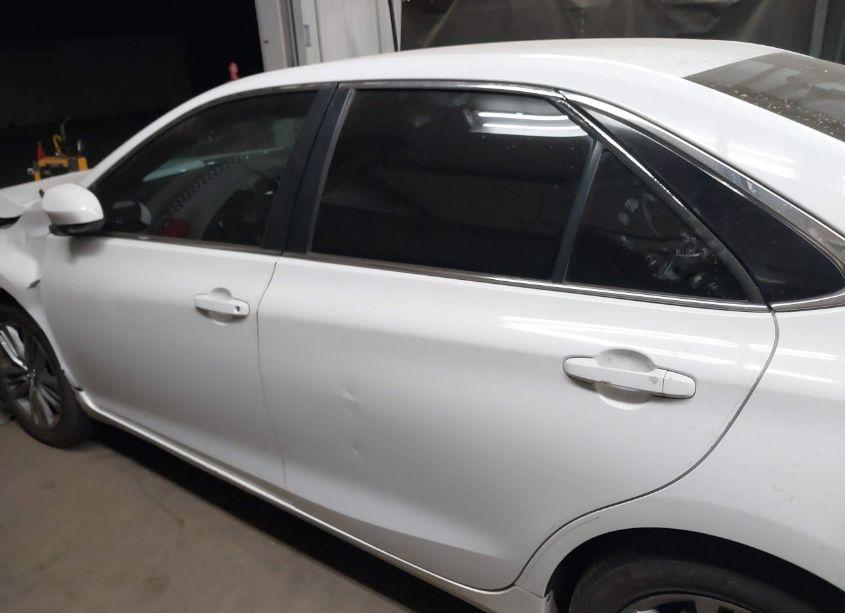 Photo 14 of 2016 Toyota Camry SE (VIN 4T1BF1FK4GU593091)