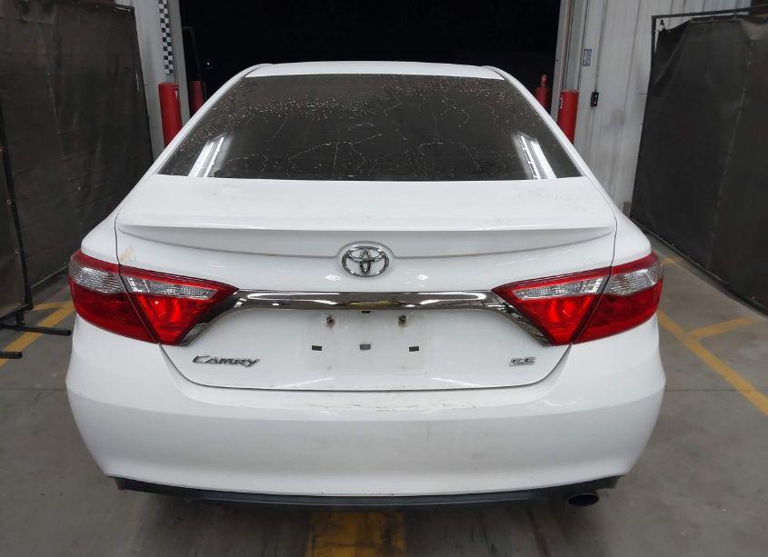 Photo 16 of 2016 Toyota Camry SE (VIN 4T1BF1FK4GU593091)