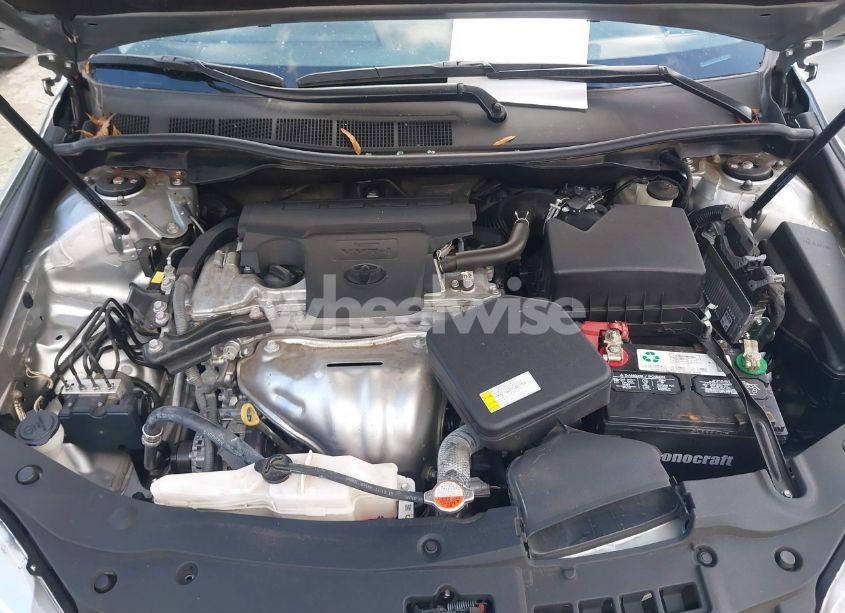 Photo 10 of 2016 Toyota Camry XLE (VIN 4T1BF1FK4GU594600)