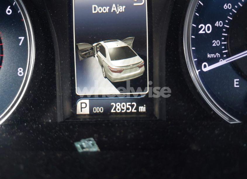 Photo 15 of 2016 Toyota Camry XLE (VIN 4T1BF1FK4GU594600)