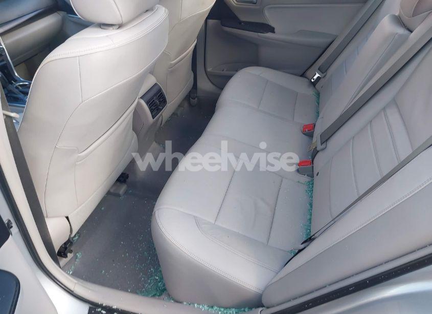 Photo 8 of 2016 Toyota Camry XLE (VIN 4T1BF1FK4GU594600)