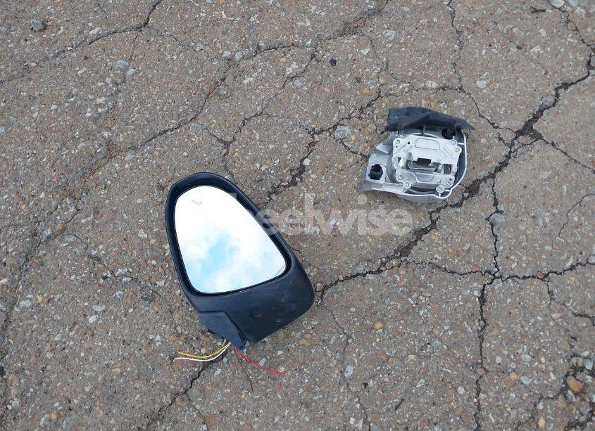 Photo 12 of 2016 Toyota Camry XLE (VIN 4T1BF1FK4GU594841)