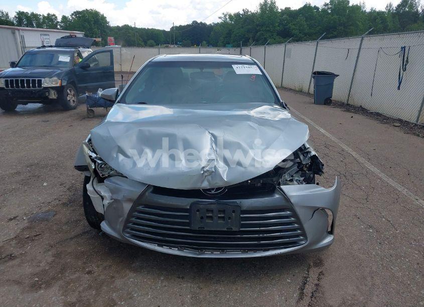 Photo 13 of 2016 Toyota Camry XLE (VIN 4T1BF1FK4GU594841)