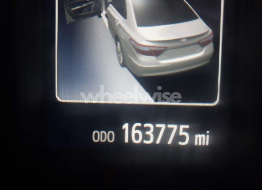 Photo 16 of 2016 Toyota Camry XLE (VIN 4T1BF1FK4GU594841)