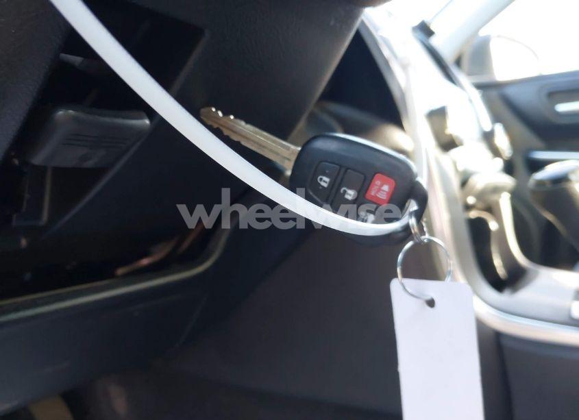 Photo 11 of 2016 Toyota Camry LE (VIN 4T1BF1FK4GU603781)