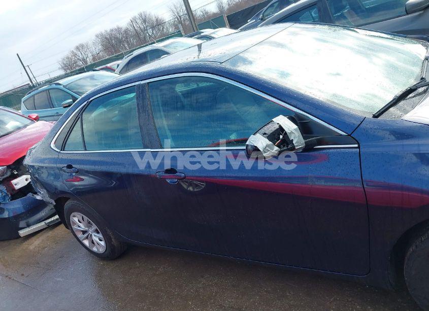 Photo 14 of 2016 Toyota Camry LE (VIN 4T1BF1FK4GU609919)