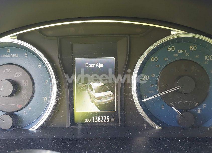 Photo 16 of 2016 Toyota Camry LE (VIN 4T1BF1FK4GU609919)