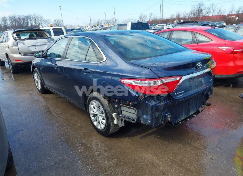 Photo 3 of 2016 Toyota Camry LE (VIN 4T1BF1FK4GU609919)