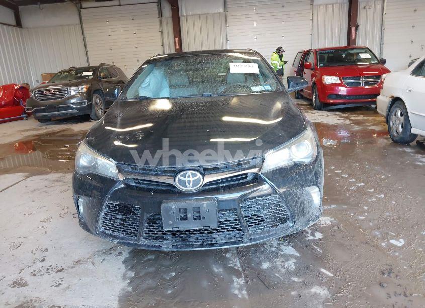 Photo 12 of 2016 Toyota Camry SE (VIN 4T1BF1FK4GU613341)