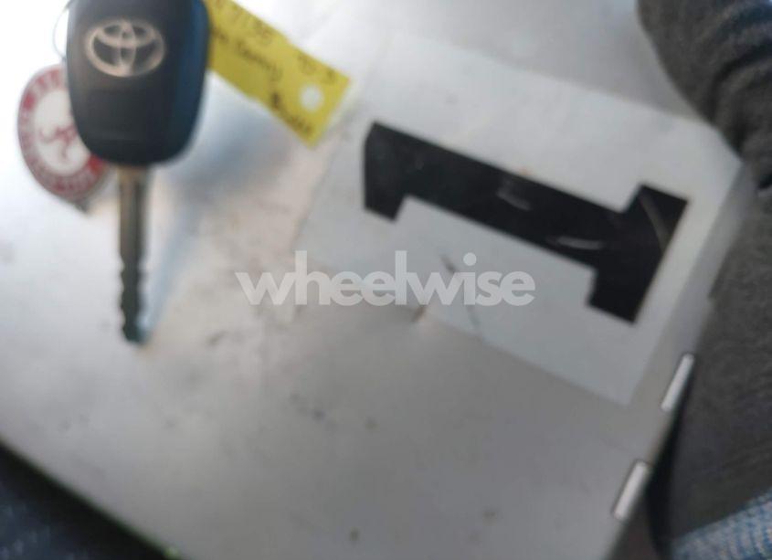 Photo 11 of 2017 Toyota Camry LE (VIN 4T1BF1FK4HU279460)