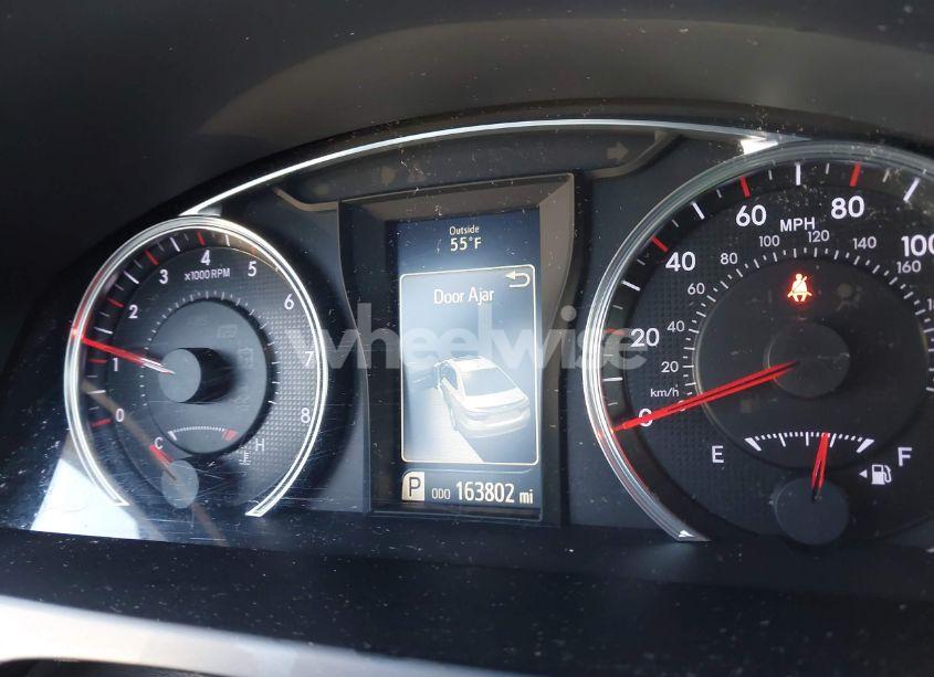 Photo 15 of 2017 Toyota Camry SE (VIN 4T1BF1FK4HU285405)