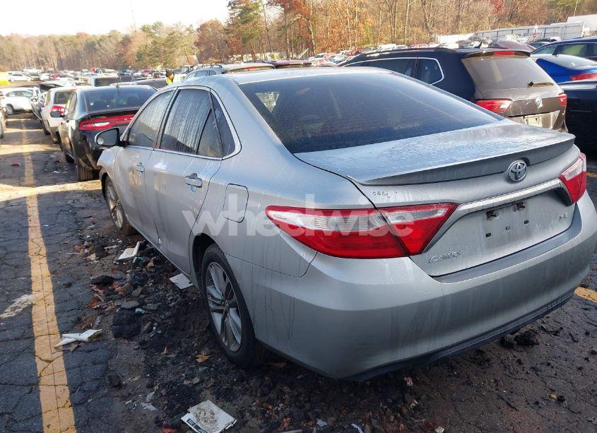 Photo 3 of 2017 Toyota Camry SE (VIN 4T1BF1FK4HU285405)