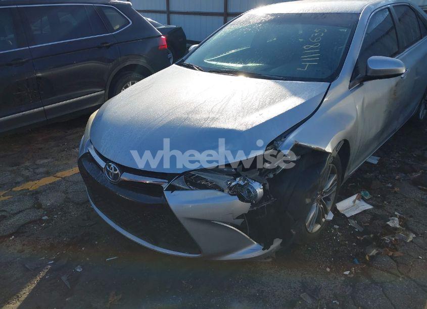 Photo 6 of 2017 Toyota Camry SE (VIN 4T1BF1FK4HU285405)