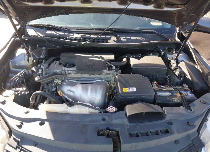 Photo 10 of 2017 Toyota Camry LE (VIN 4T1BF1FK4HU317253)