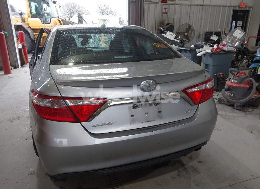 Photo 16 of 2017 Toyota Camry SE (VIN 4T1BF1FK4HU325028)