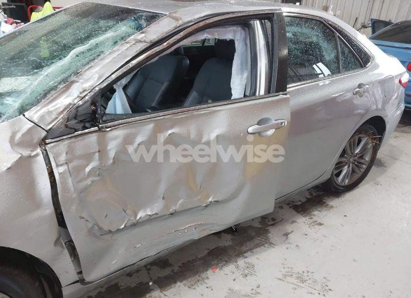 Photo 17 of 2017 Toyota Camry SE (VIN 4T1BF1FK4HU325028)