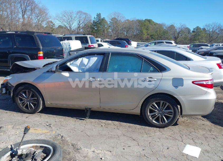 Photo 14 of 2017 Toyota Camry SE (VIN 4T1BF1FK4HU325045)