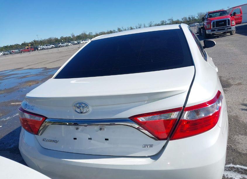 Photo 16 of 2017 Toyota Camry SE (VIN 4T1BF1FK4HU345831)