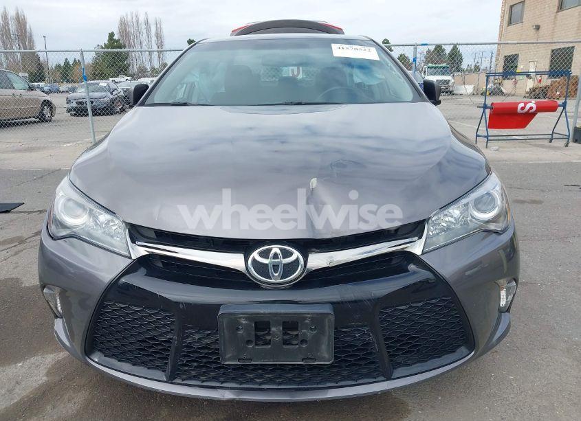 Photo 6 of 2017 Toyota Camry SE (VIN 4T1BF1FK4HU357509)