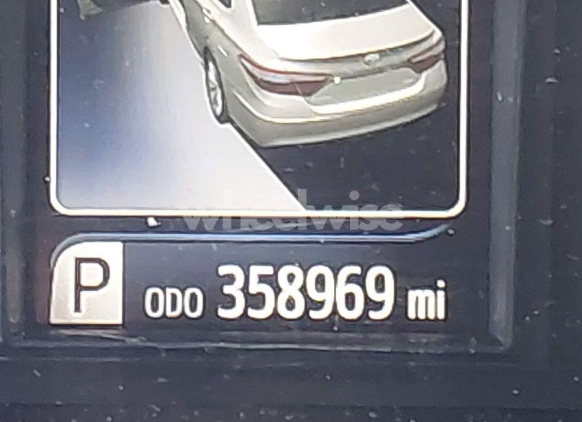 Photo 15 of 2017 Toyota Camry SE (VIN 4T1BF1FK4HU365884)