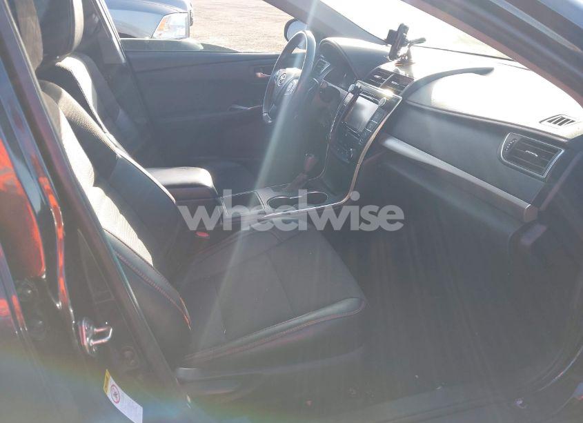 Photo 5 of 2017 Toyota Camry SE (VIN 4T1BF1FK4HU367716)