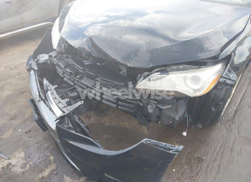 Photo 6 of 2017 Toyota Camry LE (VIN 4T1BF1FK4HU379929)