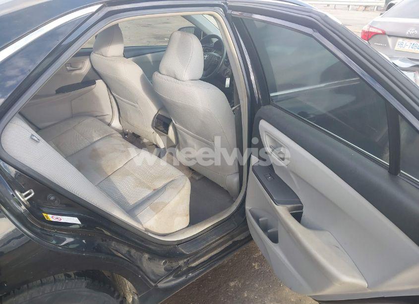 Photo 8 of 2017 Toyota Camry LE (VIN 4T1BF1FK4HU379929)