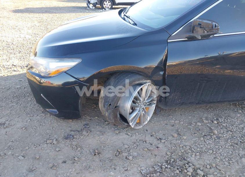 Photo 6 of 2017 Toyota Camry SE (VIN 4T1BF1FK4HU404361)