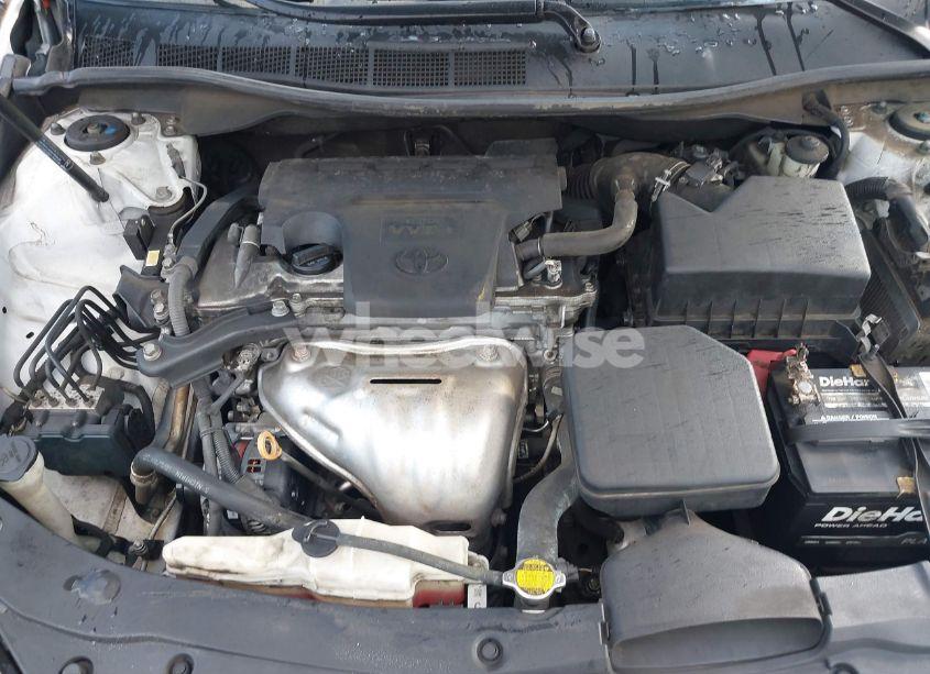 Photo 10 of 2017 Toyota Camry SE (VIN 4T1BF1FK4HU415893)