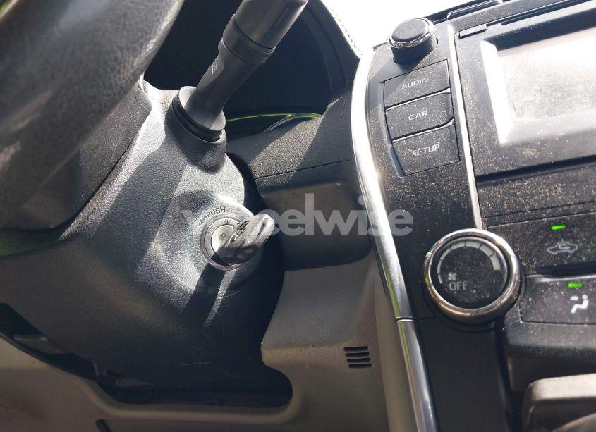 Photo 11 of 2017 Toyota Camry LE (VIN 4T1BF1FK4HU441880)