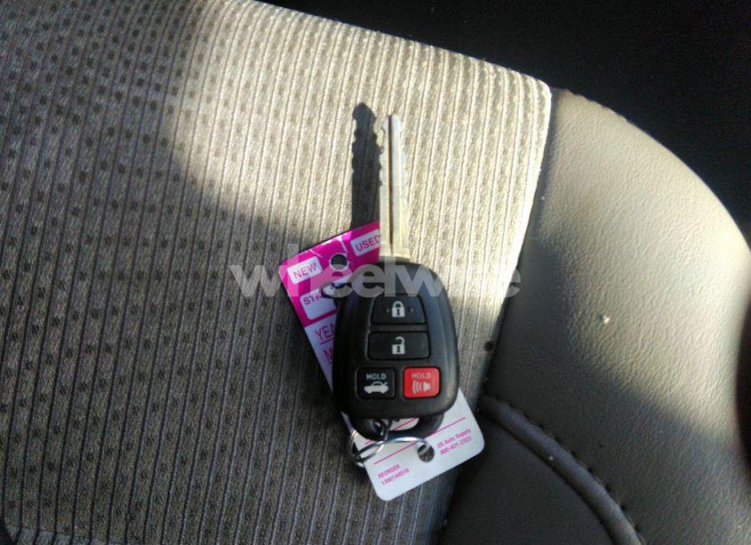 Photo 11 of 2017 Toyota Camry SE (VIN 4T1BF1FK4HU445248)