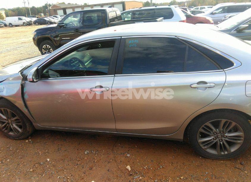 Photo 15 of 2017 Toyota Camry SE (VIN 4T1BF1FK4HU445248)