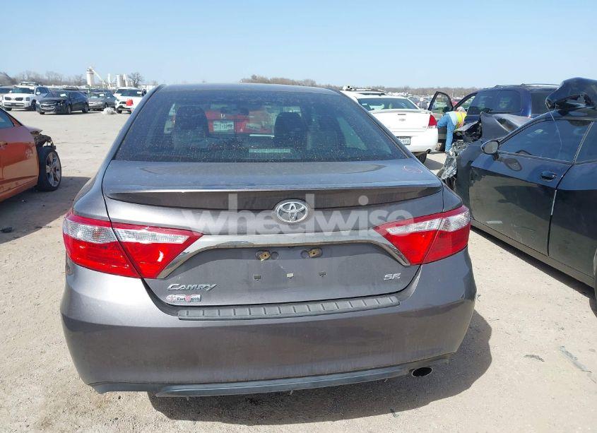 Photo 16 of 2017 Toyota Camry SE (VIN 4T1BF1FK4HU450336)