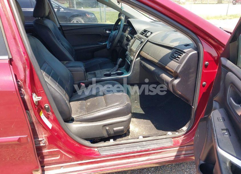 Photo 5 of 2017 Toyota Camry XLE (VIN 4T1BF1FK4HU662511)