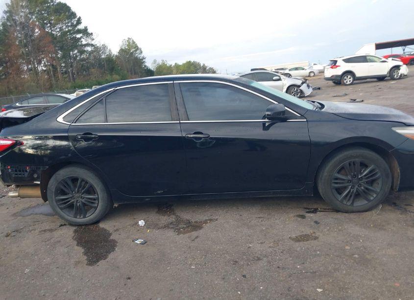 Photo 14 of 2017 Toyota Camry SE (VIN 4T1BF1FK4HU673654)