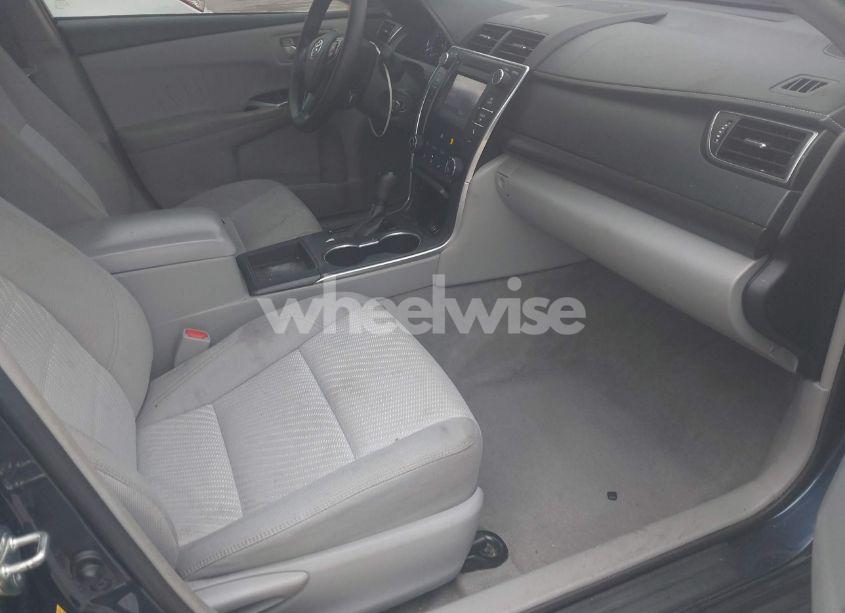 Photo 5 of 2017 Toyota Camry LE (VIN 4T1BF1FK4HU680877)