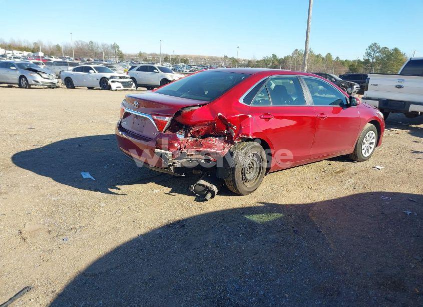 Photo 6 of 2017 Toyota Camry LE (VIN 4T1BF1FK4HU687571)