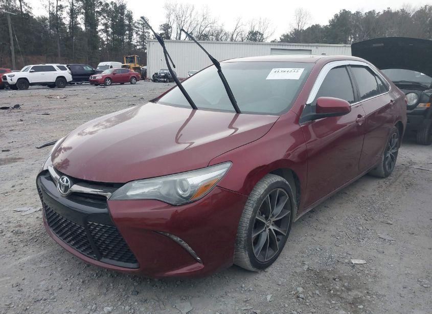 Photo 2 of 2017 Toyota Camry XSE (VIN 4T1BF1FK4HU695976)