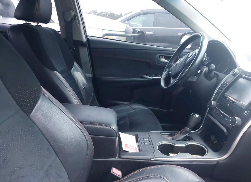 Photo 5 of 2017 Toyota Camry XSE (VIN 4T1BF1FK4HU695976)