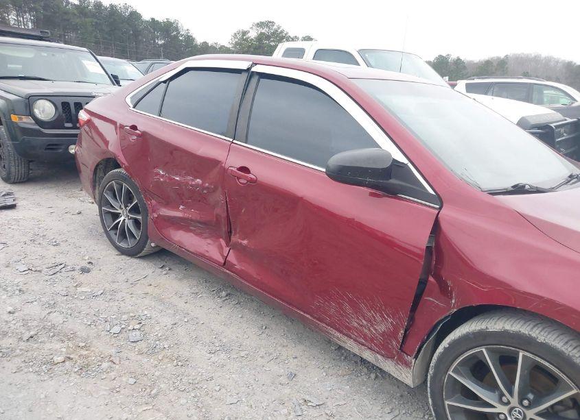 Photo 6 of 2017 Toyota Camry XSE (VIN 4T1BF1FK4HU695976)